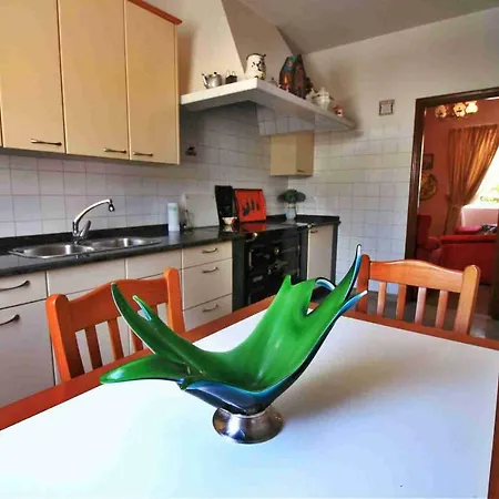 Casa *